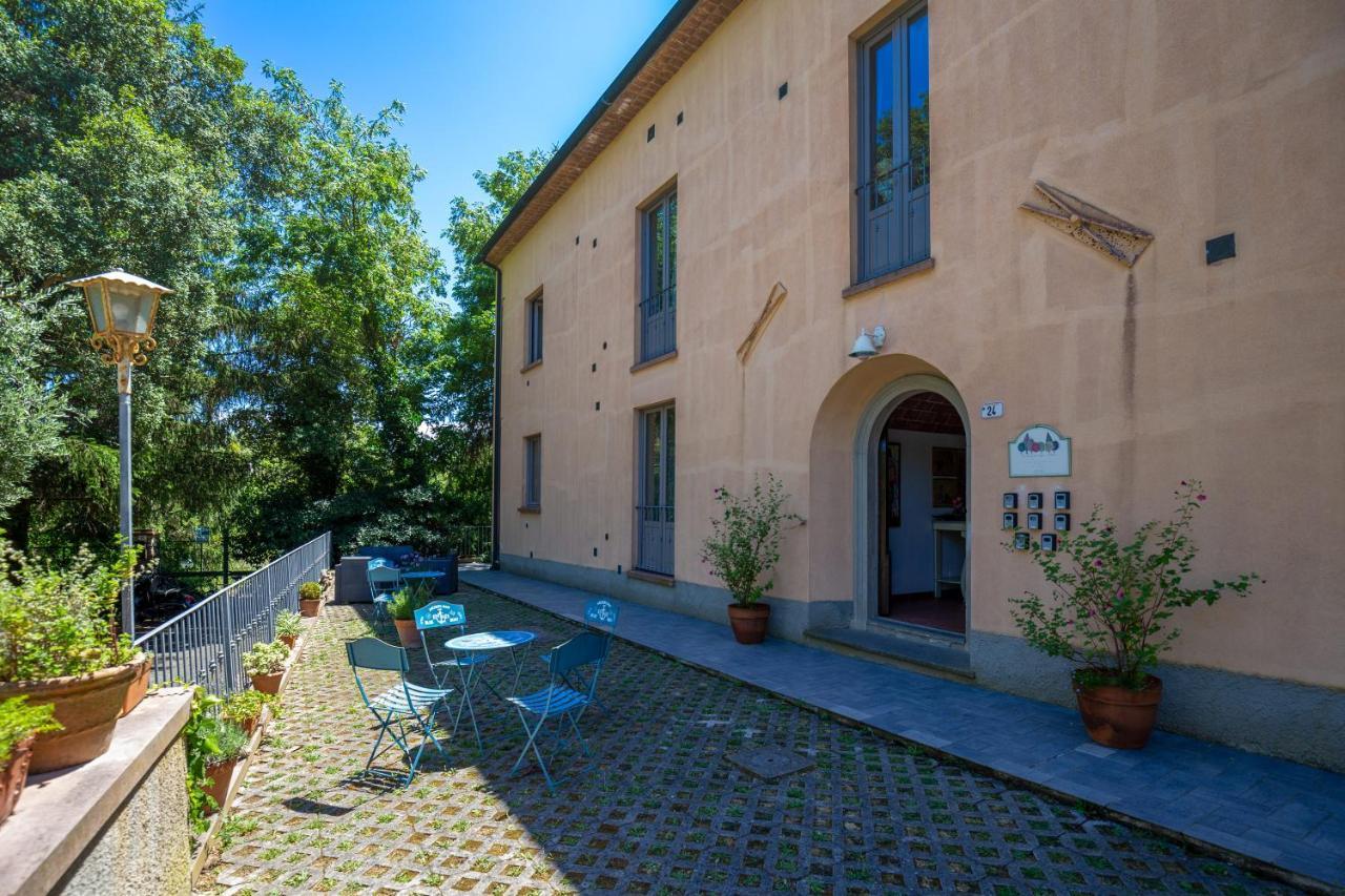 Locanda Degli Alberi Sassetta Luaran gambar