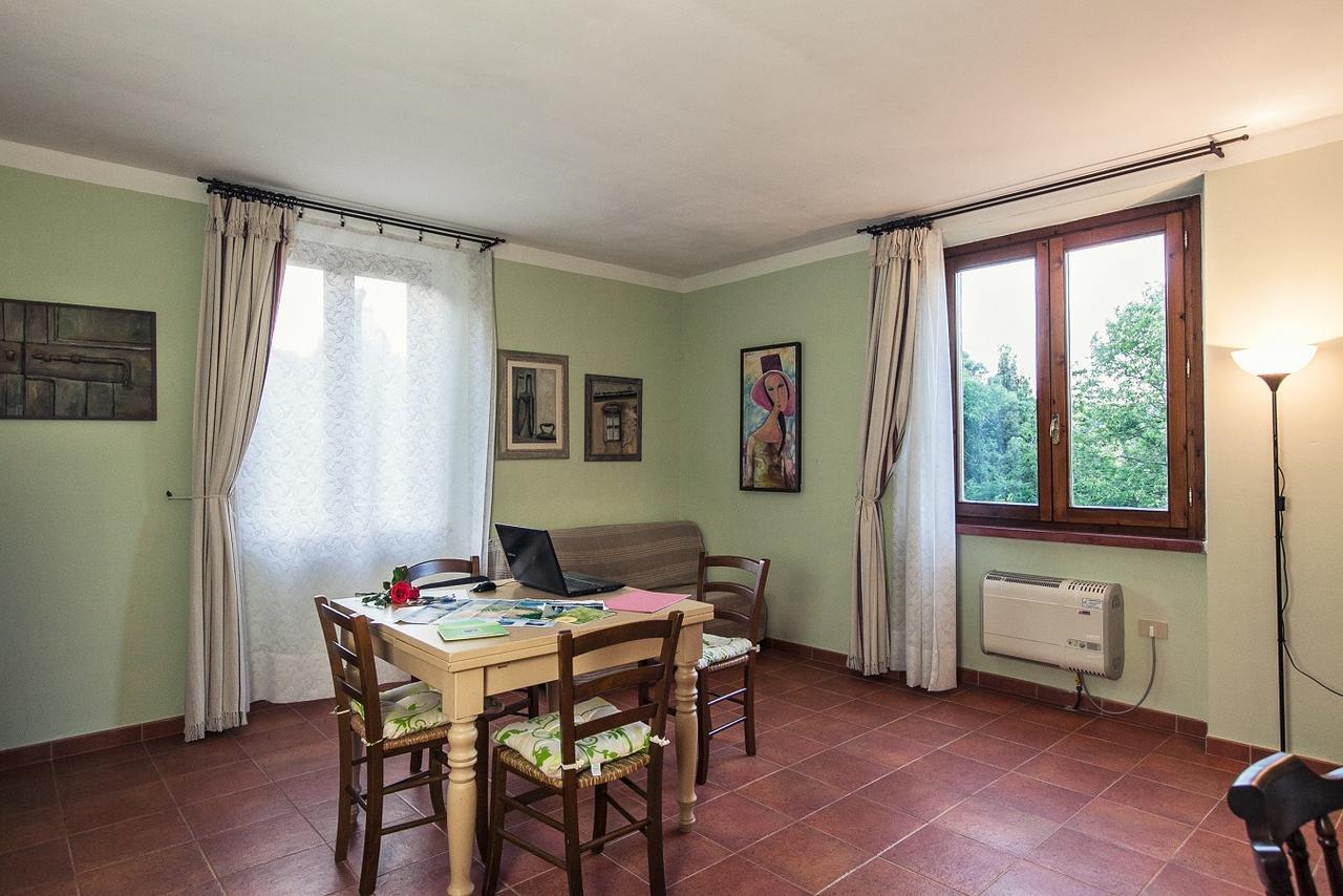 Locanda Degli Alberi Sassetta Luaran gambar