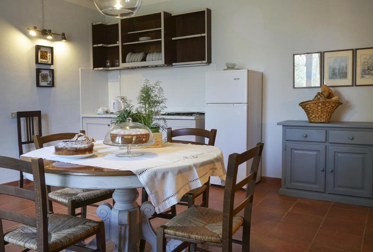 Locanda Degli Alberi Sassetta Luaran gambar