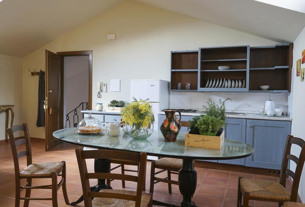 Locanda Degli Alberi Sassetta Luaran gambar