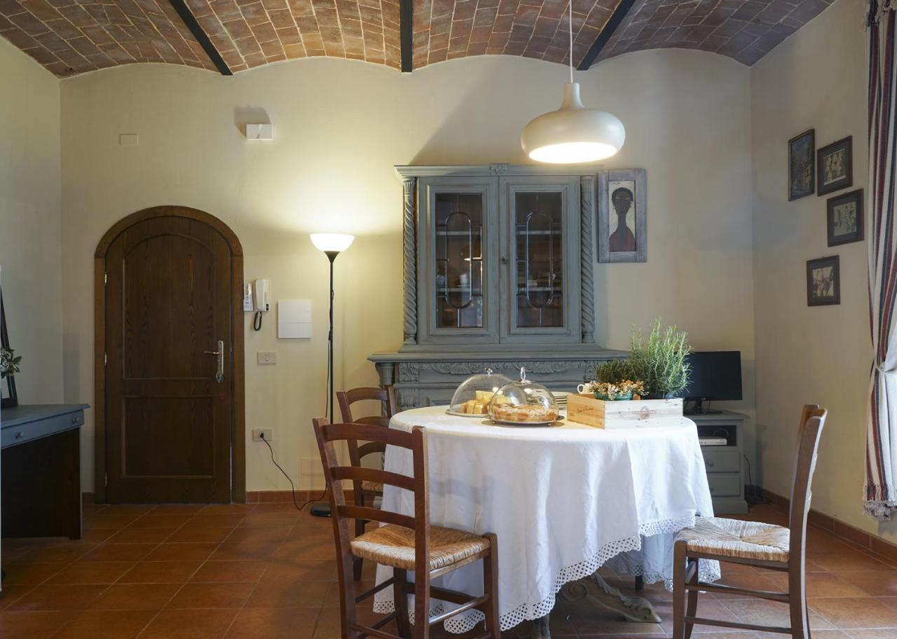 Locanda Degli Alberi Sassetta Luaran gambar
