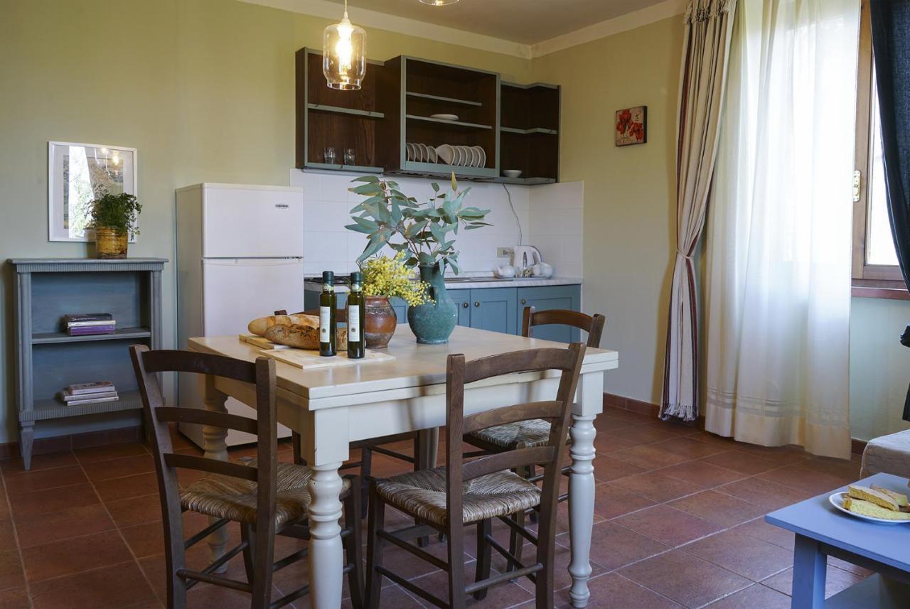 Locanda Degli Alberi Sassetta Luaran gambar