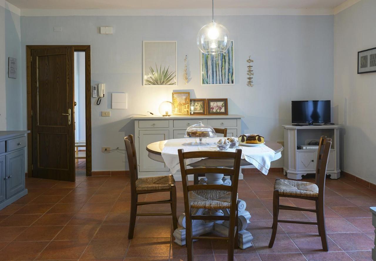 Locanda Degli Alberi Sassetta Luaran gambar
